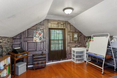 07_13599WilsonRd_43_Loft_LowRes