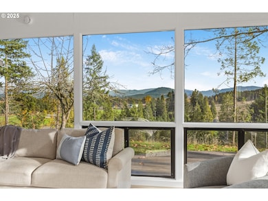 37308 Highway 58, Pleasanthill, OR 97455 - photo 5