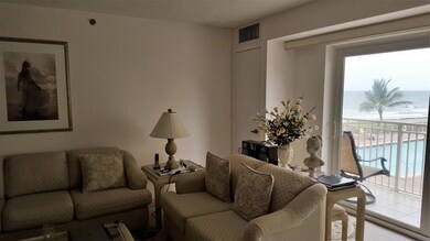 109 Living Room B
