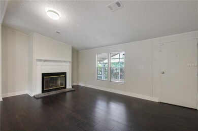 5324 Royal Oak Dr, Tampa, FL 33610 - photo 4