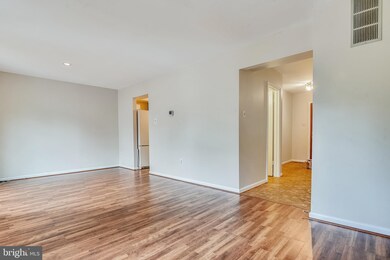 17436 Gallagher Way, Olney, MD 20832 - photo 4