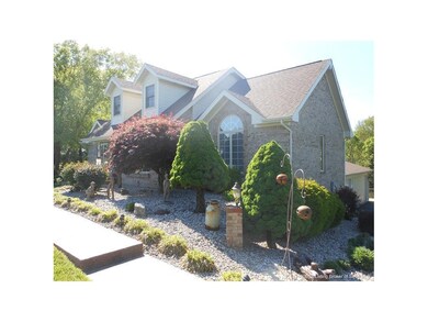 2003 Flora Dr, Floyds Knobs, IN 47119 - photo 4