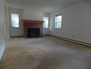 4 Lupine Ct unit 4, Yarmouth, ME 04096 - photo 5