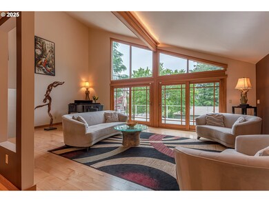 Living Room-Vaulted Ceilings