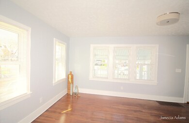 Living RoomH