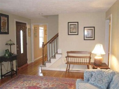 9 Judy Cir, Franklin, MA 02038 - photo 7