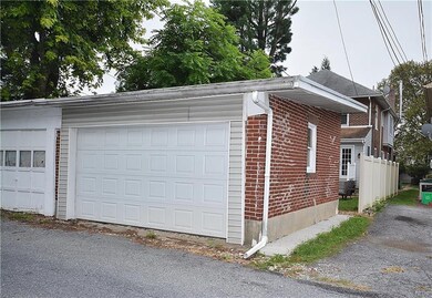 847 N 18th St, Allentown, PA 18104 - photo 4