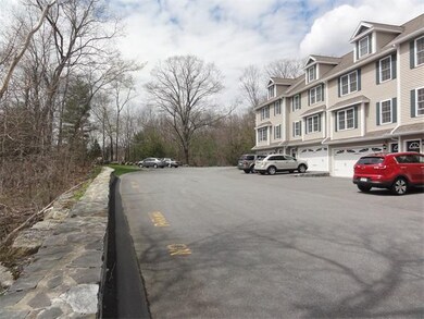 530 Mammoth Rd unit 36, Dracut, MA 01826 - photo 3