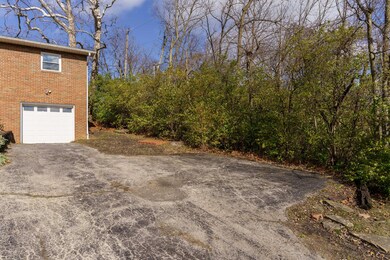 3288 Talbot Pl_04