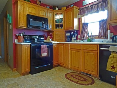 36934 Williams Rd, Logan, OH 43138 - photo 5