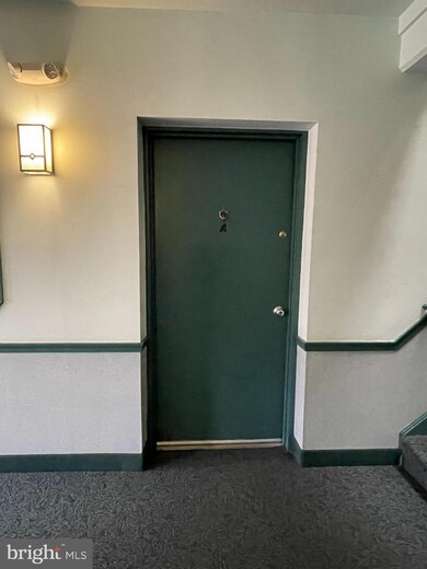 5913 Prince James Dr unit 29, Springfield, VA 22152 - photo 5