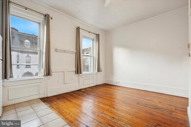 159 N 21st St unit 2F, Philadelphia, PA 19103 - photo 2