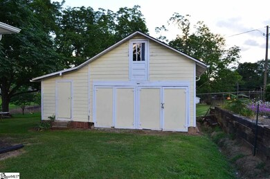 28 Gosnell Ave, Inman, SC 29349 - photo 2