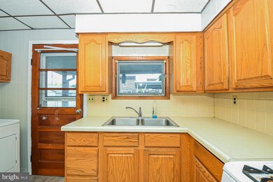 29 S F St, Keyser, WV 26726 - photo 7