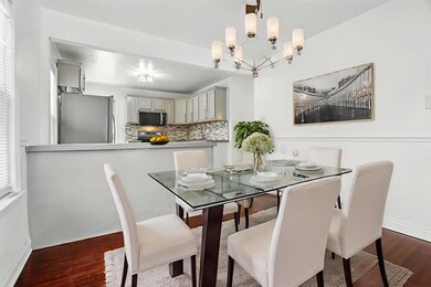 228 E 141st St, Dolton, IL 60419 - photo 4