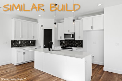 9 - Kitchen SIMILAR