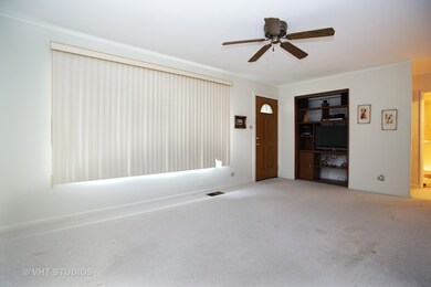 2909 Wilke Rd, Rolling Meadows, IL 60008 - photo 2