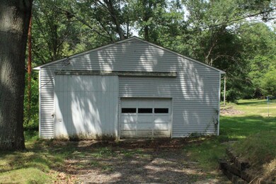 2308 Vanderbilt Ave, Portage, MI 49024 - photo 3