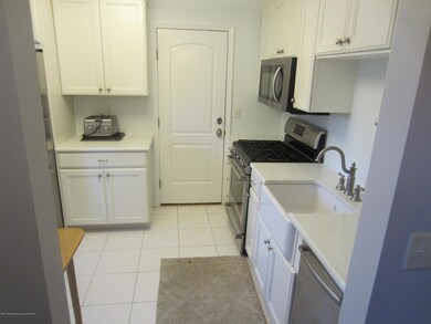 119 Carriage Ln, Oceanport, NJ 07757 - photo 6