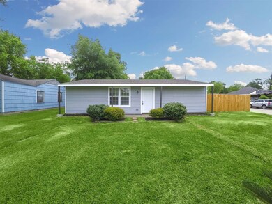 5251 Kingsbury St, Houston, TX 77021 - photo 2