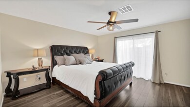 8407 Forestside Ln, Houston, TX 77095 - photo 6