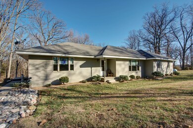 1068 W Mossy Ln, Nixa, MO 65714 - photo 2