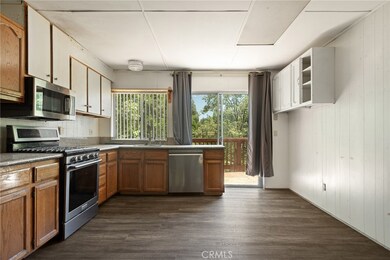 2435 Secret Dr, Running Springs, CA 92382 - photo 7