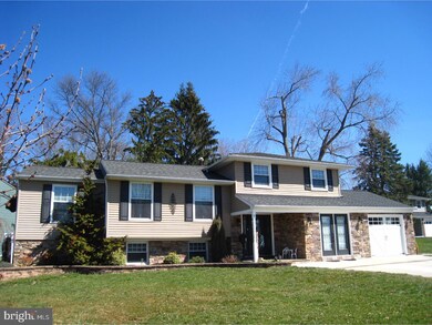 1 Knoll Ct, Stratford, NJ 08084 - photo 2