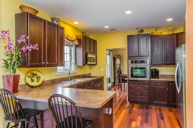707LeanneCourtHiRes-24