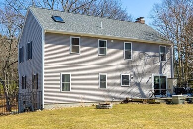 129 Bailey Rd, Holden, MA 01520 - photo 3