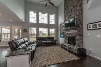 2050 Creekside Manor Ln, Knoxville, TN 37932 - photo 7