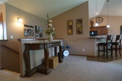 2131 Probst Ct SW, Cedar Rapids, IA 52404 - photo 6