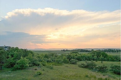 Nature's paradise surrounding home