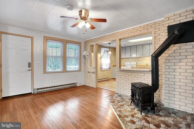 11907 Valley Rd NE, Cumberland, MD 21502 - photo 4