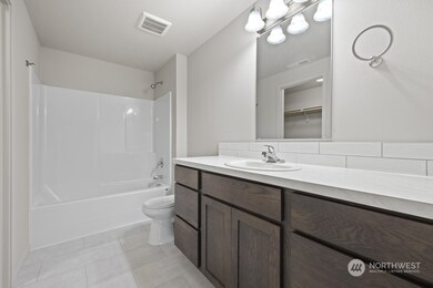 712 E Cascade St, Othello, WA 99344 - photo 7