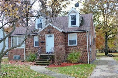 Welcome to 696 Bryn Mawr...an Open Floor Plan Cape