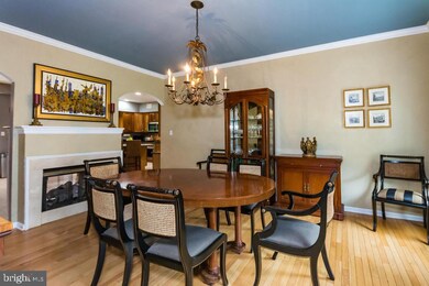 811 Cedar Grove Rd, Broomall, PA 19008 - photo 4