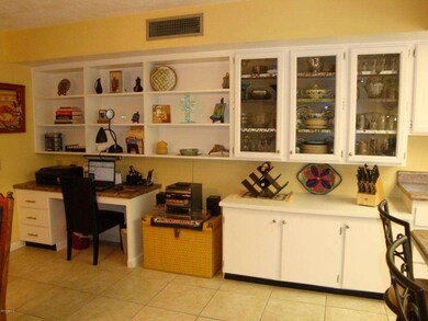 17224 N Lime Rock Dr unit 54, Sun City, AZ 85373 - photo 5