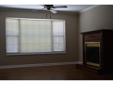 629 S Brittain St, Shelbyville, TN 37160 - photo 5