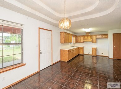 415 Casiano St, Donna, TX 78537 - photo 4