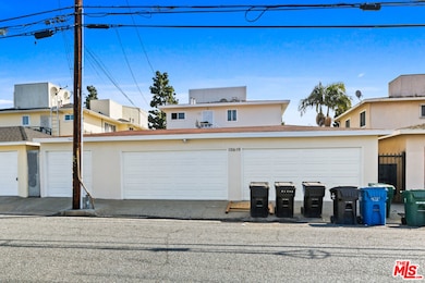 10619 Crenshaw Blvd, Inglewood, CA 90303 - photo 4