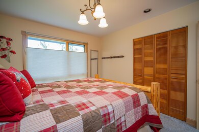 57262 Island Road-05