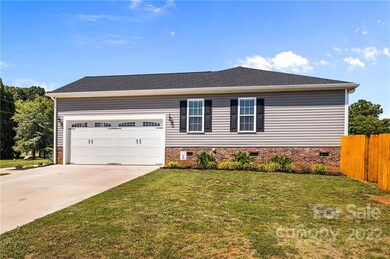 107 Cypress Acres Ln, Statesville, NC 28677 - photo 3