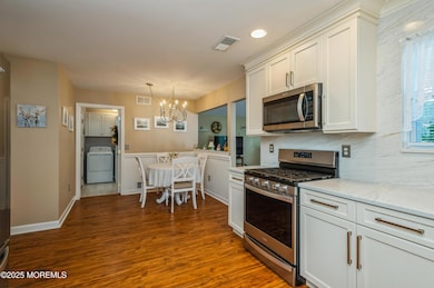 05_12AaronsWay_5_Kitchen_HiRes