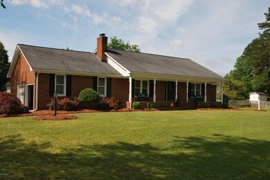 770 Corbett St, Winterville, NC 28590 - photo 2