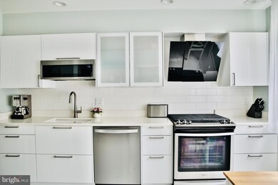 3899 Steppes Ct unit A, Falls Church, VA 22041 - photo 4