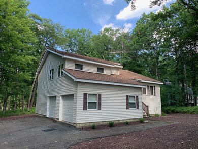 218 Maple Ridge Dr, Hawley, PA 18428 - photo 4