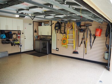Immaculate garage.