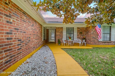 8123 Pineverde Ln, Jacksonville, FL 32244 - photo 4