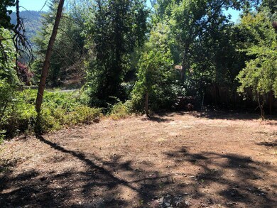 1779 Hamilton Ln, Grants Pass, OR 97527 - photo 2